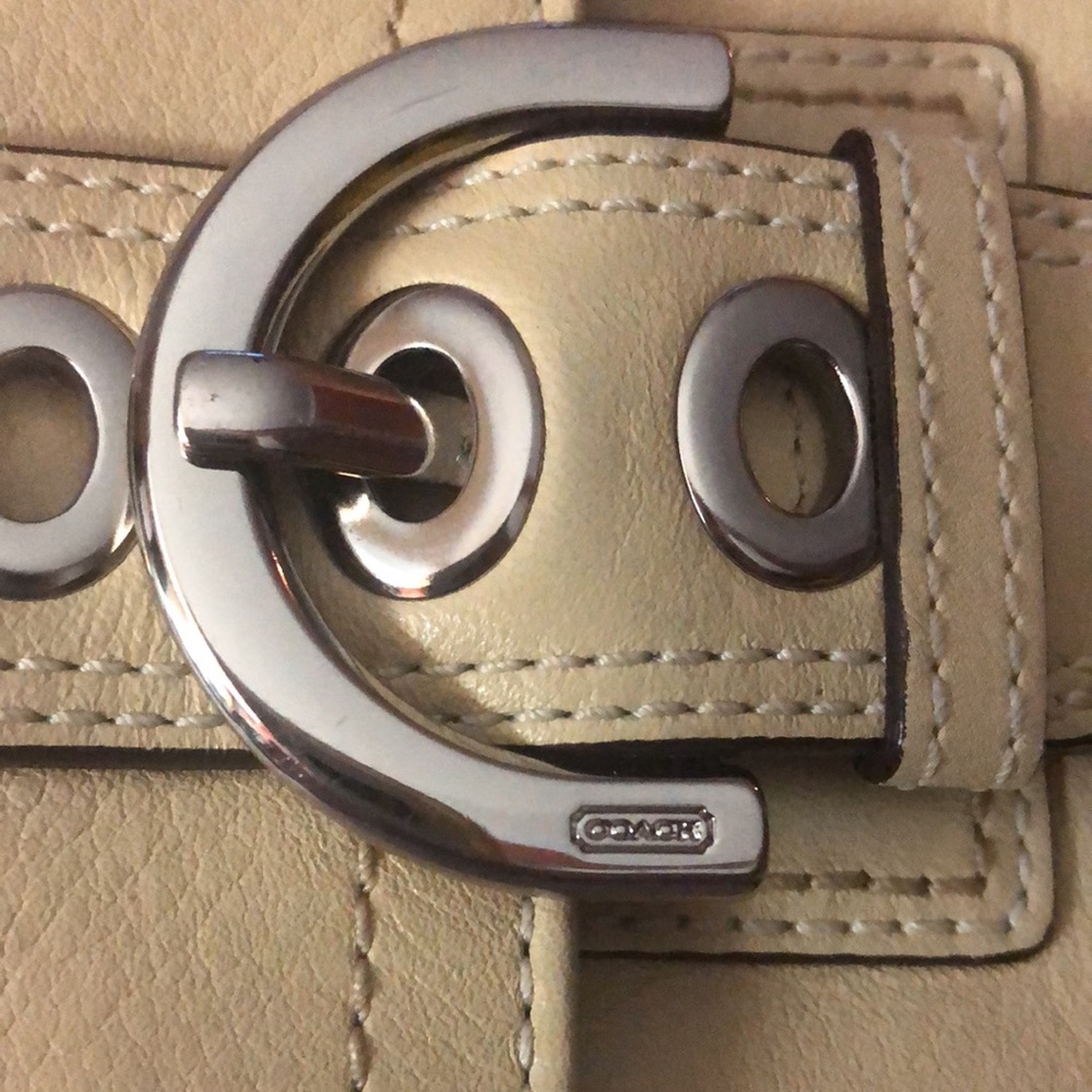Coach Wallet - Picture 5 of 6